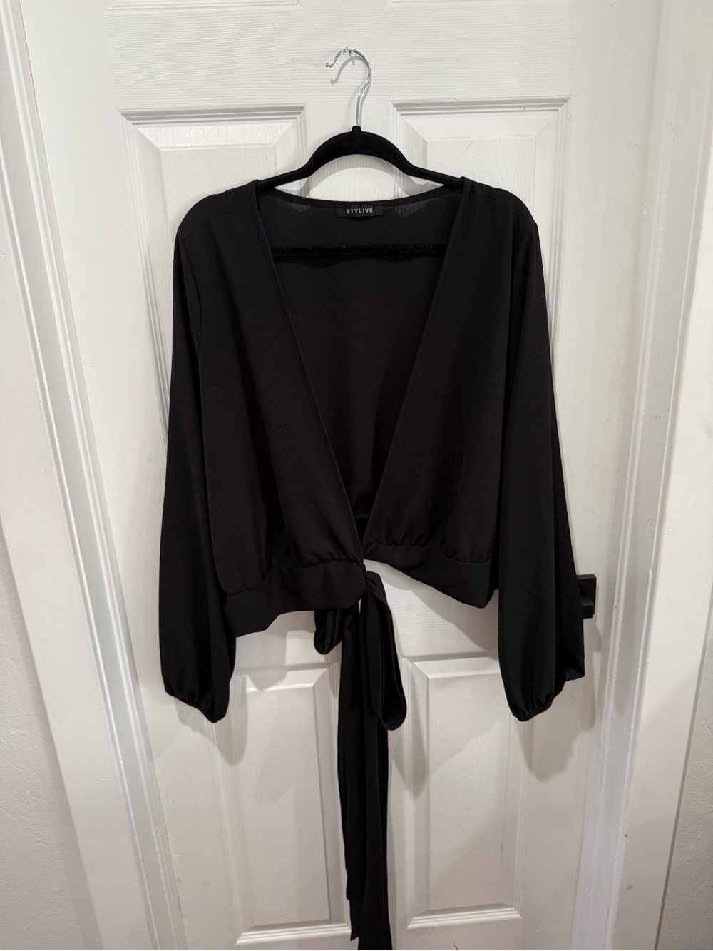NWT Black Tie-Front Wrap Top